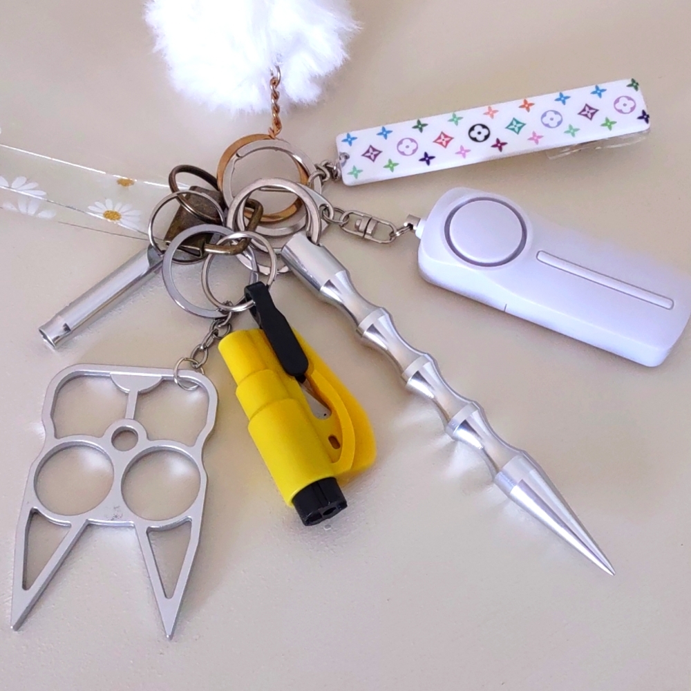 Safety keychain - Picture 3 of 4
